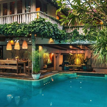 Villa Istimewa Seminyak Kültér fotó
