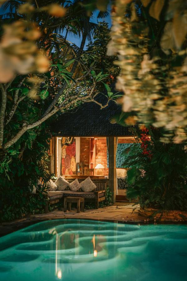 Villa Istimewa Seminyak Kültér fotó