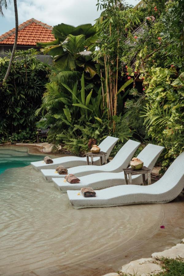 Villa Istimewa Seminyak Kültér fotó